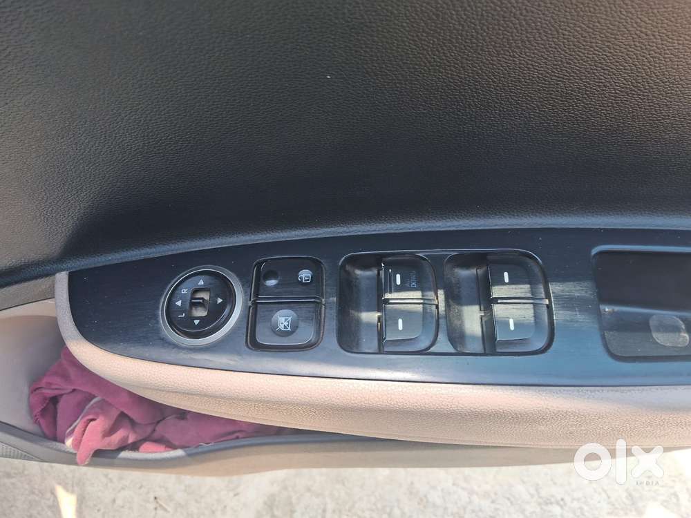 Hyundai Grand I10 Sportz 1.2 Kappa Vtvt, 2017, Petrol