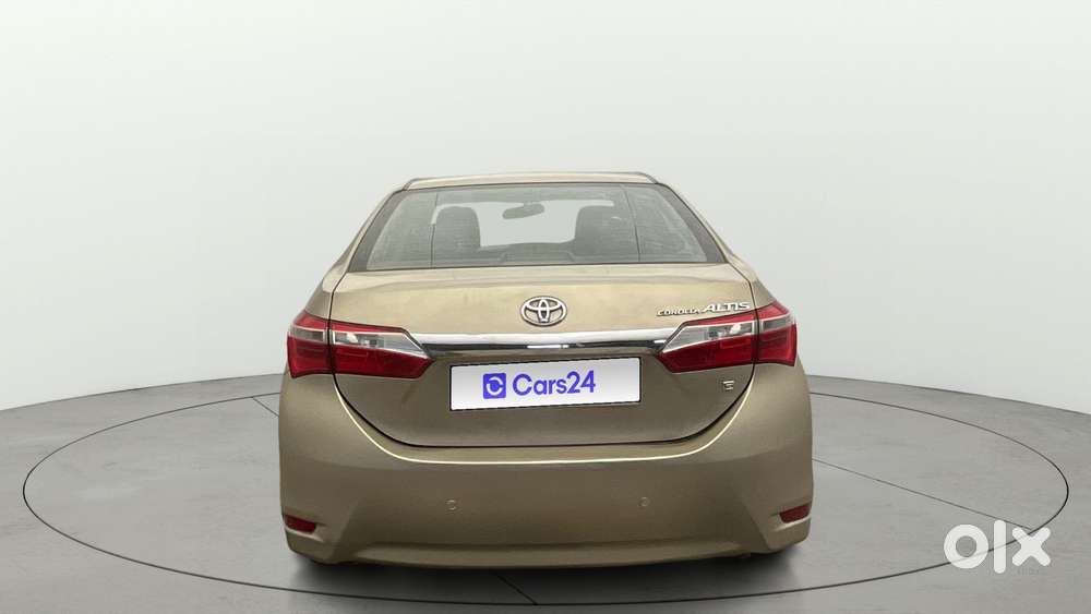 Toyota Corolla Altis [2014-2017] 1.8 G Cvt, 2015, Petrol