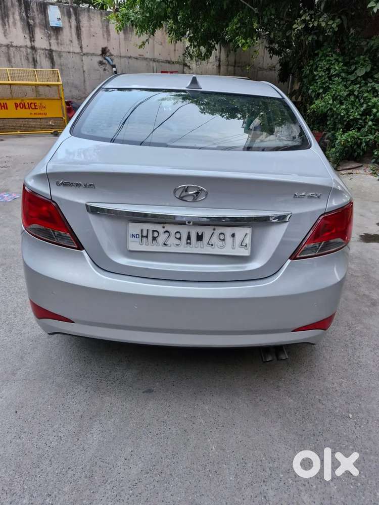 Hyundai Verna Fluidic 1.6 Vtvt Sx, 2016, Petrol
