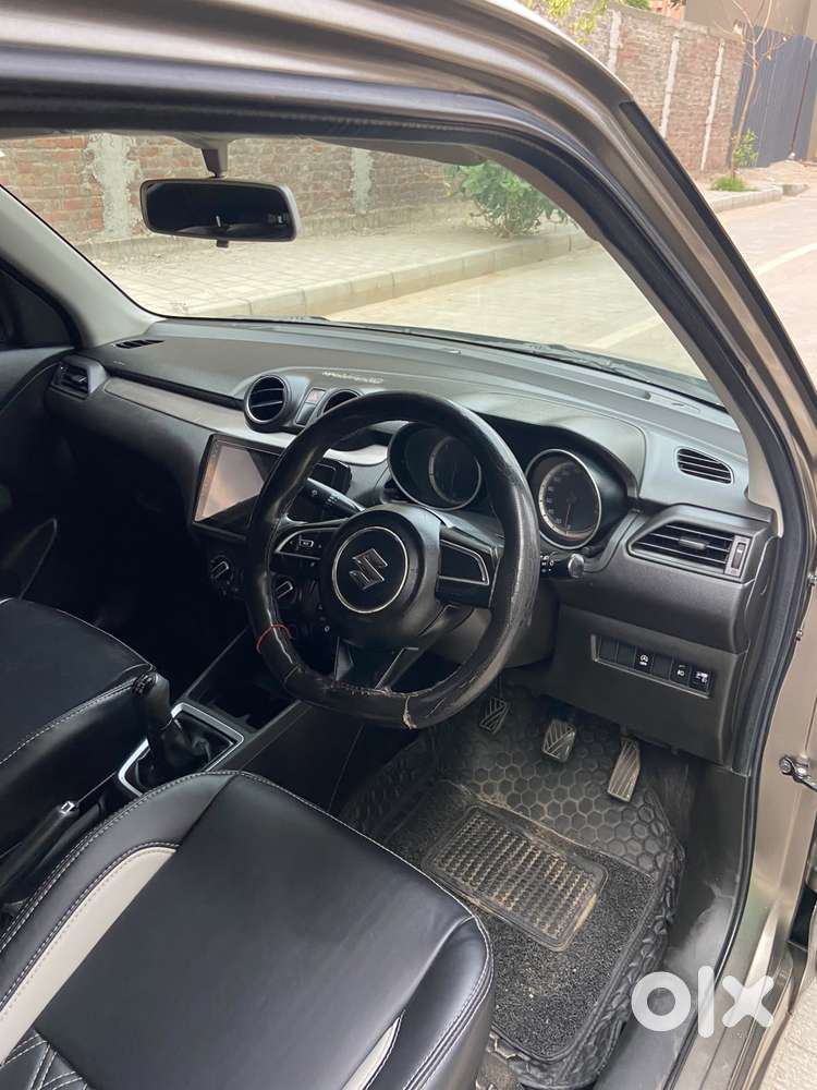Maruti Suzuki Swift Vxi + Manual, 2021, Petrol