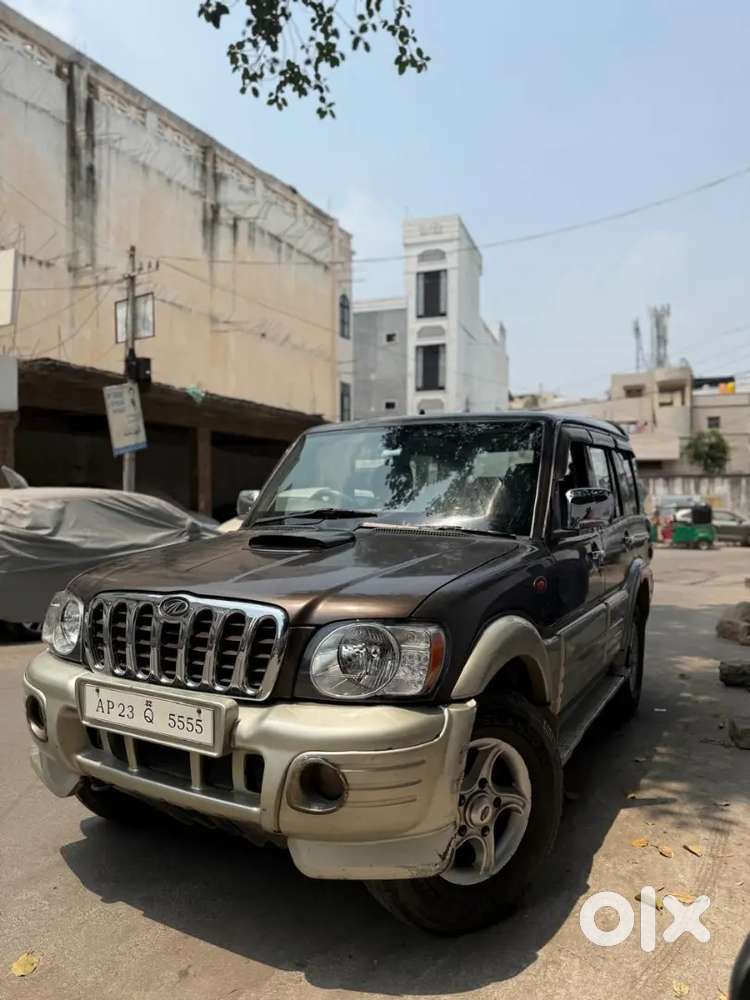 Mahindra Scorpio 2009 Diesel Well Maintained