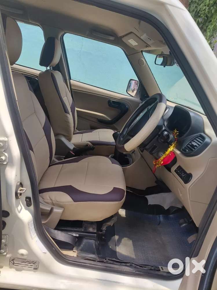 Mahindra Tuv 300 T6 Plus Amt, 2019, Diesel