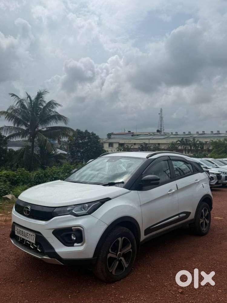 Tata Nexon Amt Xza Plus, 2023, Petrol