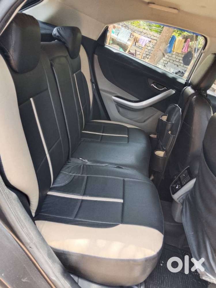 Tata Nexon 1.2 Revotron Xza Plus, 2018, Petrol