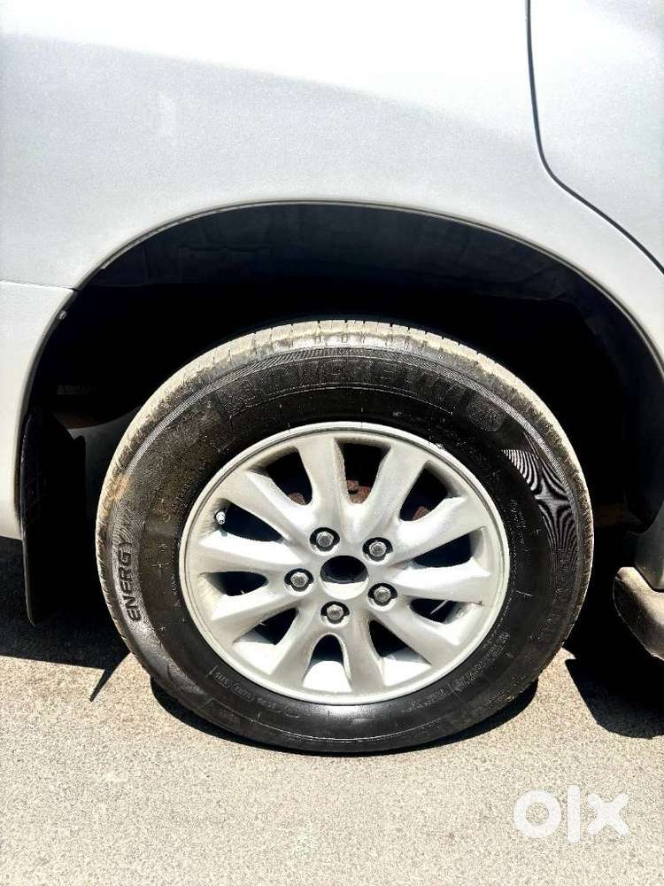 Toyota Innova 2.5 V 8 Str, 2014, Diesel