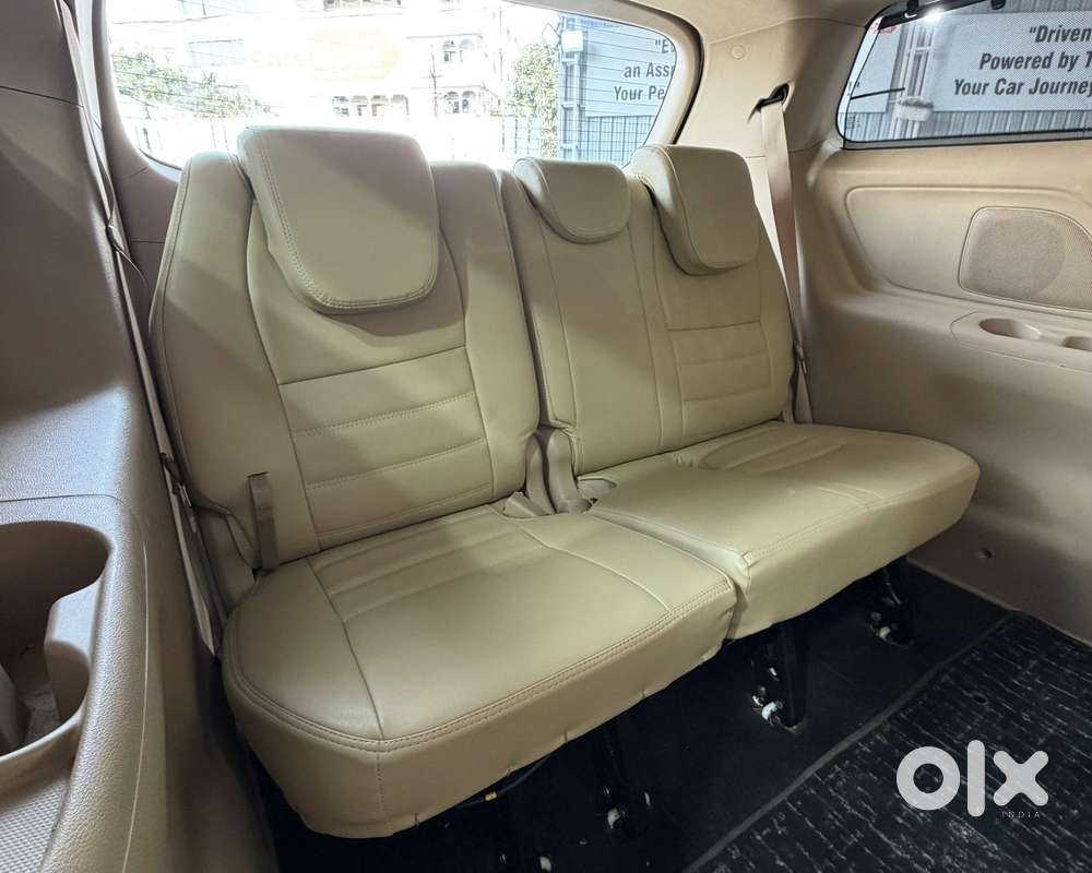 Kia Carnival Premium, 2020, Diesel