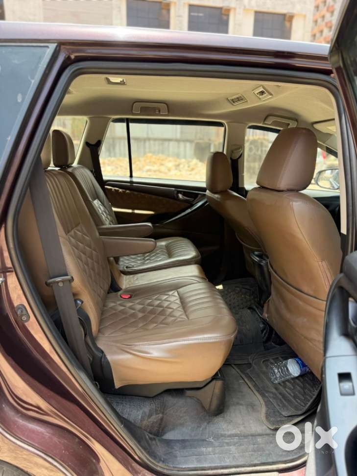 Toyota Innova Crysta 2.8 Gx At 7 Str, 2017, Diesel