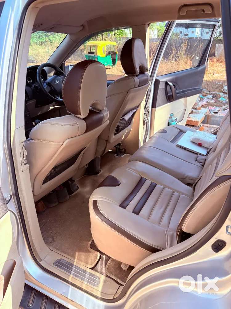 Mahindra Xuv500 2016 Diesel 137718 Km Driven