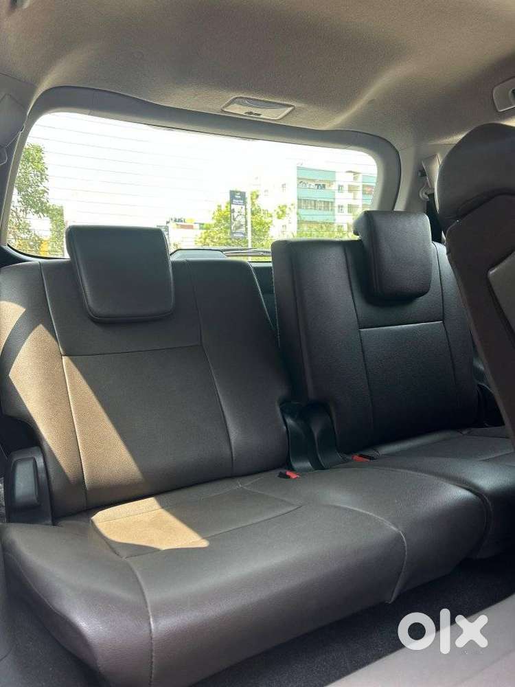 Toyota Fortuner 4x4 Manual Limited Edition, 2019, Diesel