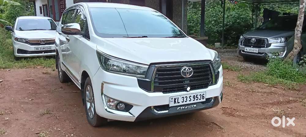 Toyota Innova Crysta 2.4 Diesel 2019