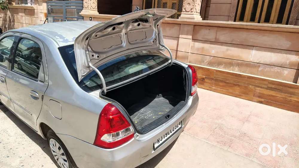 Toyota Etios 2011 Petrol 95000 Km Driven