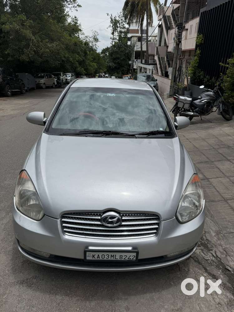 Hyundai Verna Xi (petrol), 2009, Petrol