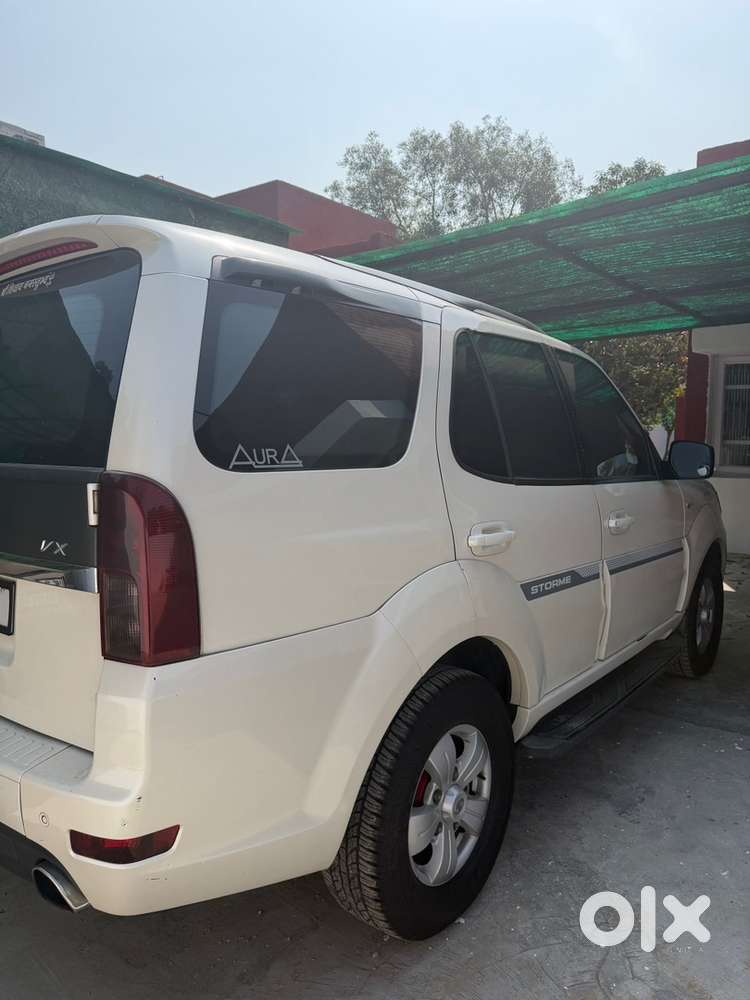 Tata Safari Storme Diesel 2016