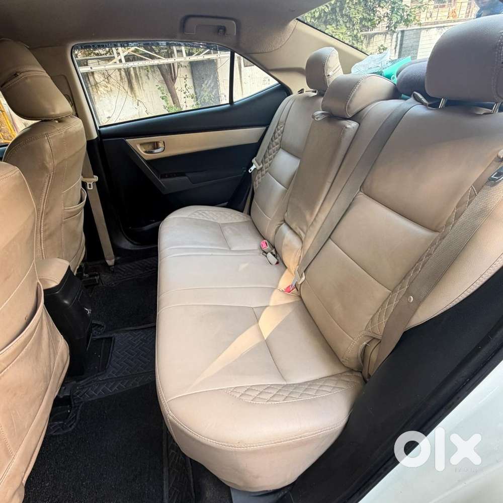 Toyota Corolla Altis 2016