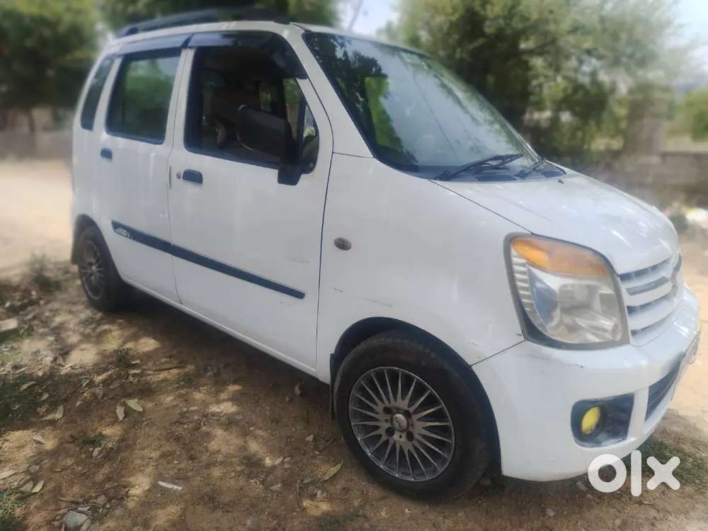 Maruti Wagonr Lxi 2007  Petrol  Insurance Valid  Newtyres  N