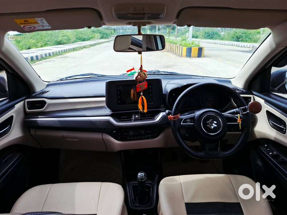 Maruti Suzuki Swift Dzire 1.3 Vxi, 2025, Cng & Hybrids