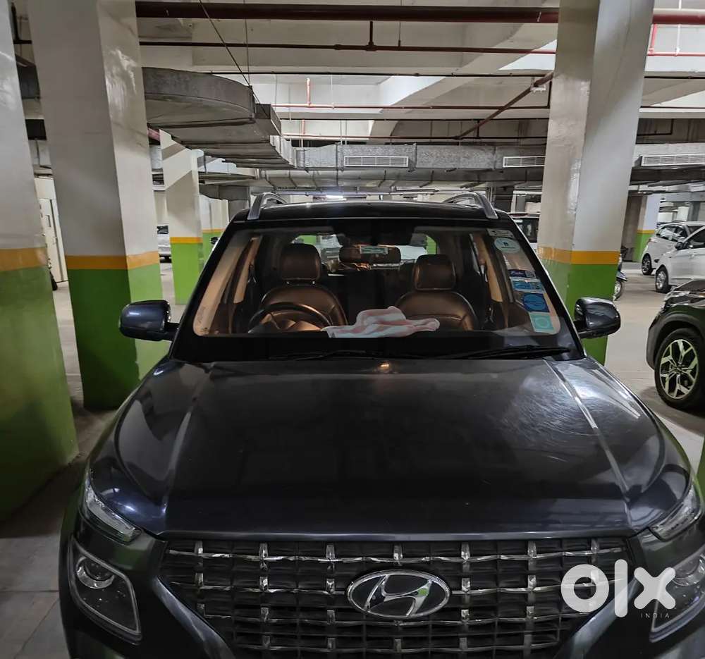 Hyundai Venue Nov, 2021 Diesel Manual