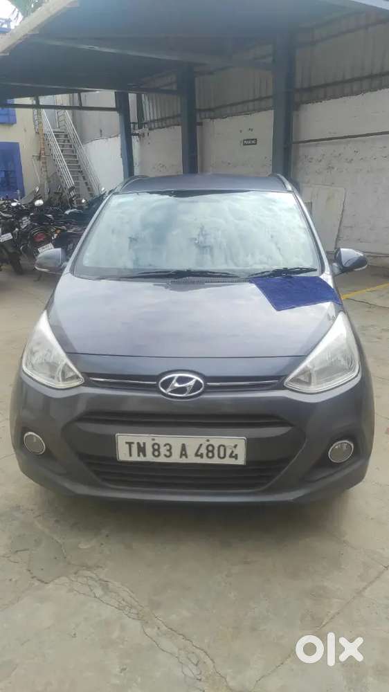 Well Maintained Fully Hyundai Showroom Service
