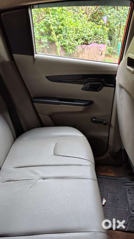 Mahindra Kuv 100 Mahindra-kuv-100-g80-k2-plus, 2016, Diesel