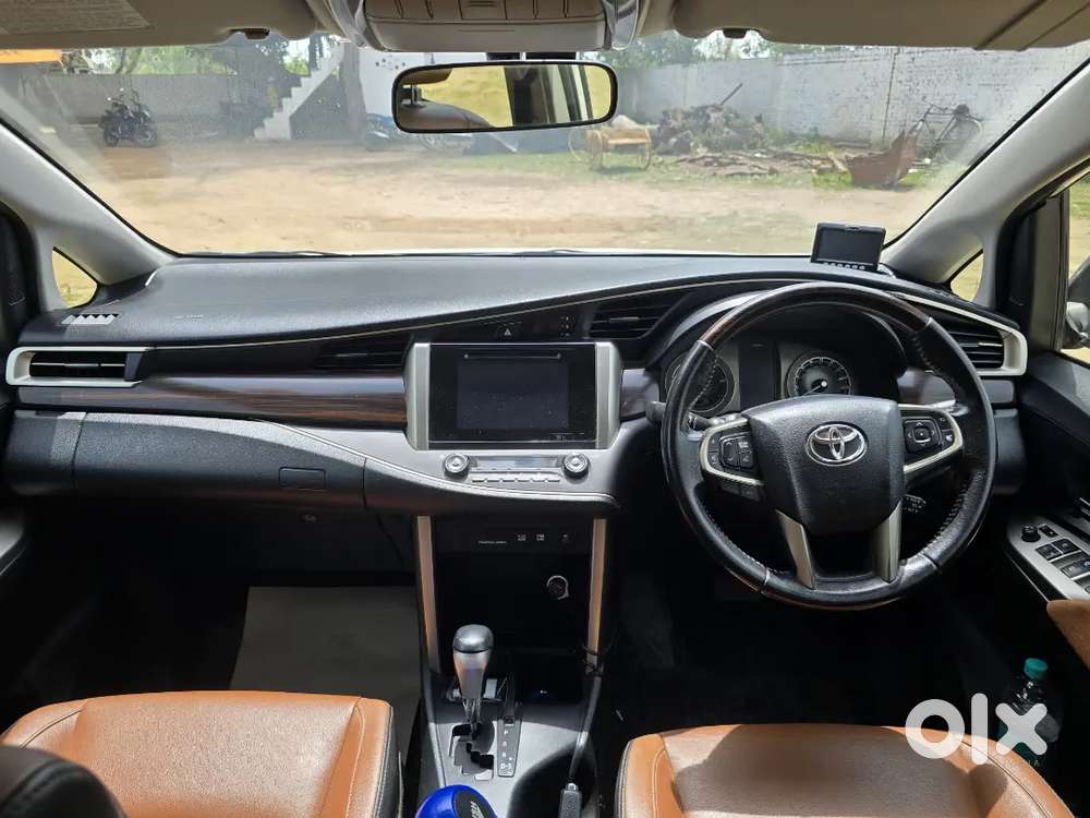 Toyota Innova Crysta 2.8 Zx At  2017  Diesel  7-seater