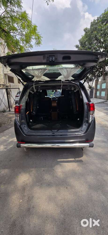 Toyota Innova [2013-2016] 2.5 V Diesel 7 Str, 2019, Diesel