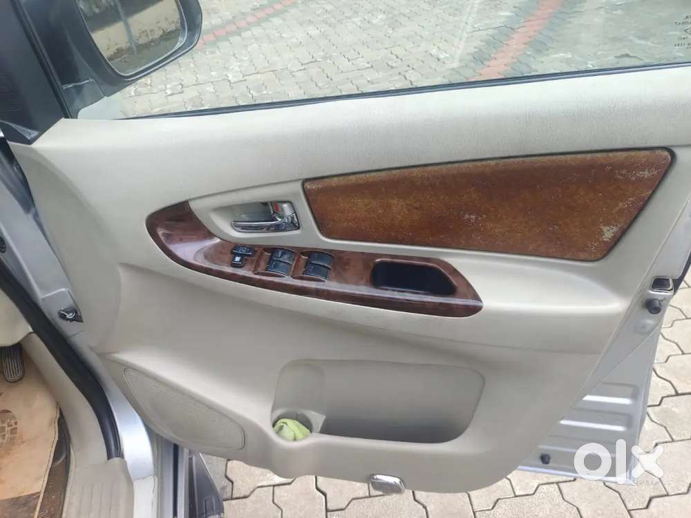 Innova V 2013
