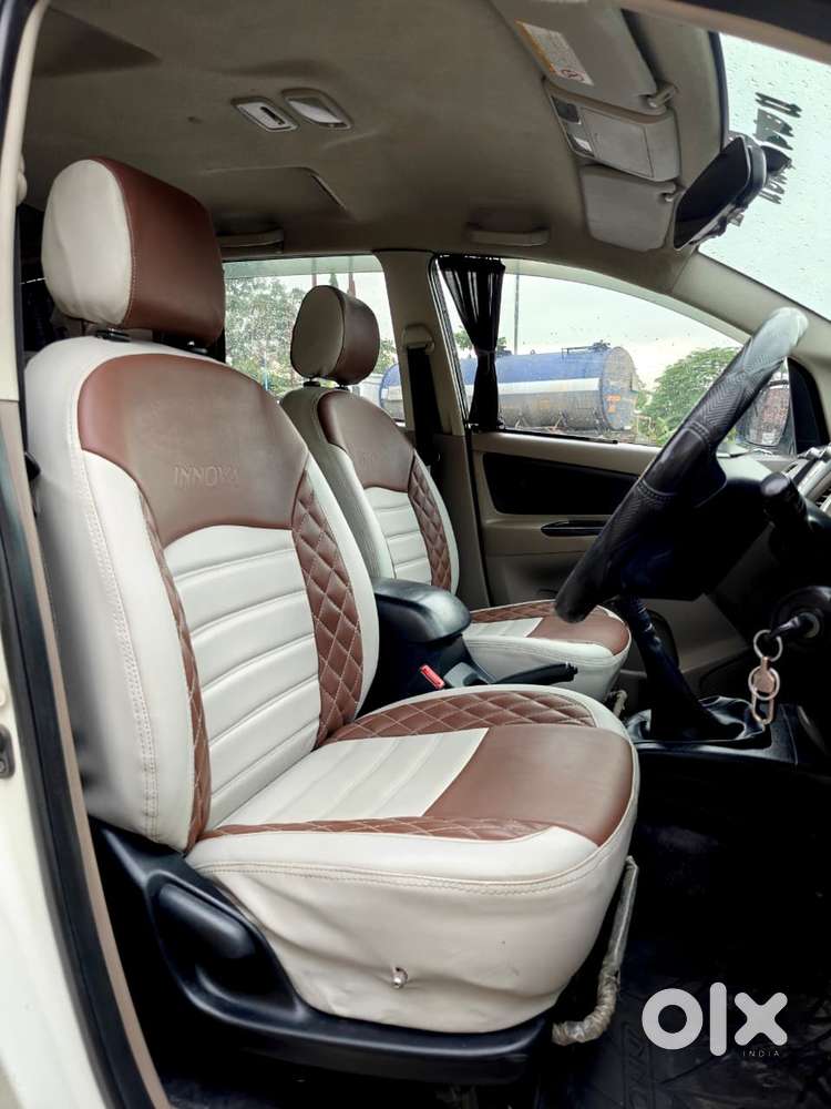 Toyota Innova 2.5 Vx 8 Str, 2015, Diesel