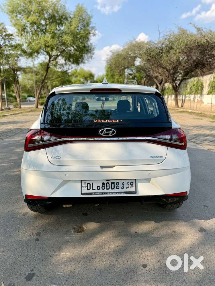 Hyundai I20 Sportz 1.4 At Vtvt, 2023, Petrol