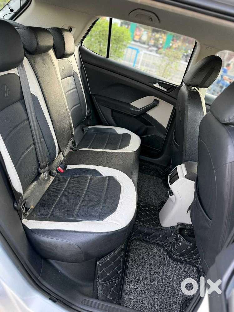 Volkswagen Taigun 1.0 Tsi Highline At, 2022, Petrol