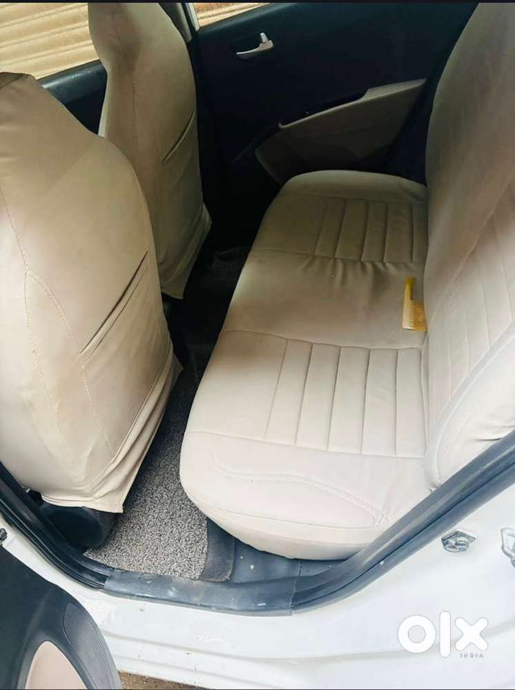 Hyundai Grand I10 Sportz 2017 Car