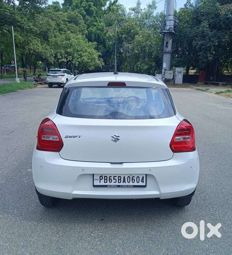 Maruti Suzuki Swift Amt Vxi, 2021, Petrol