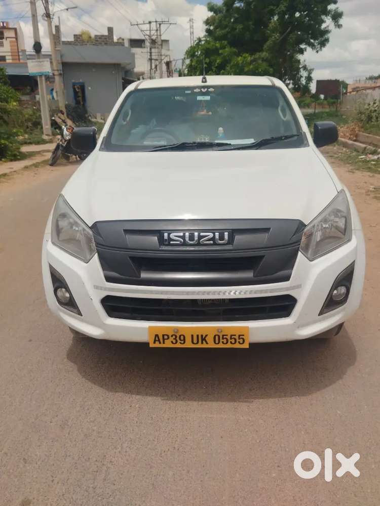 Isuzu D-max 2022 Diesel 970000 Km Driven