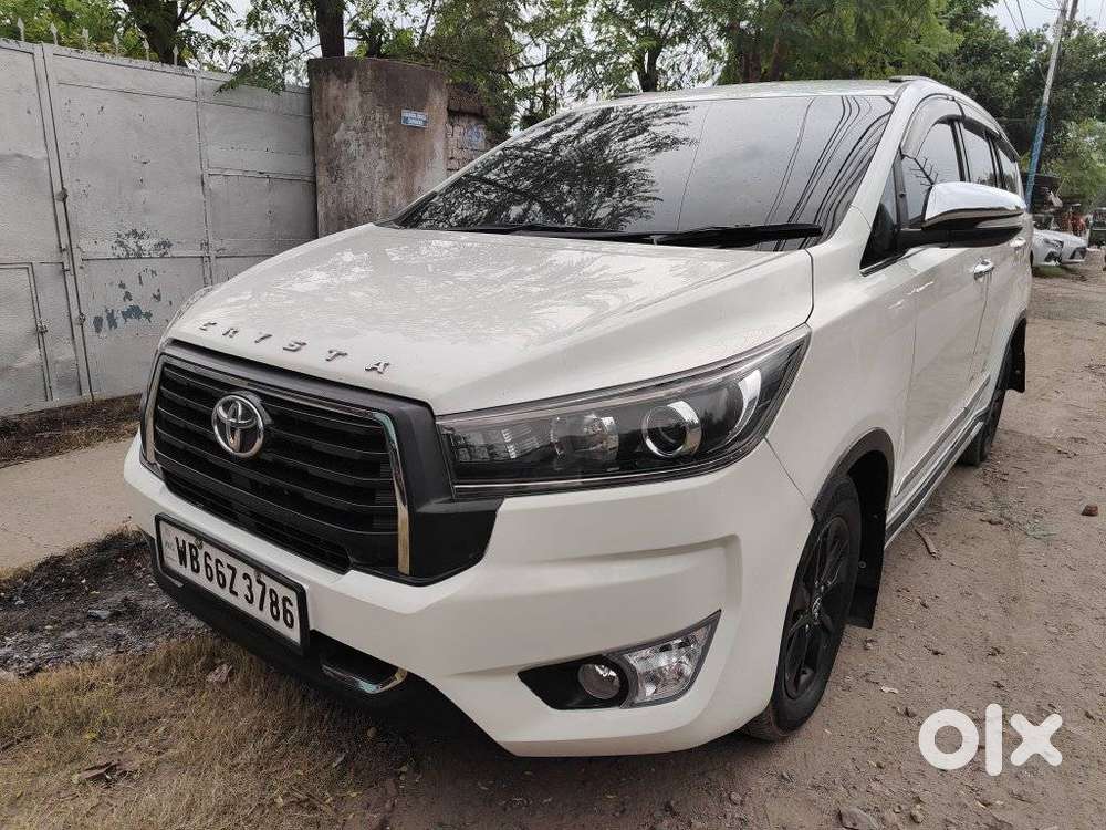 Toyota Innova Crysta Touring Sport 2.4 Mt, 2017, Diesel