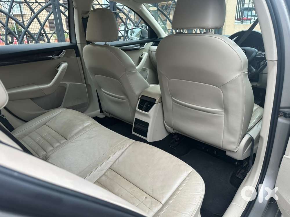 2015 Skoda Octavia Petrol Automatic Elegance, Sunroof, 2nd Own, 56k Km