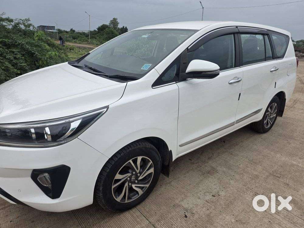 Toyota Innova Crysta 2.4 V 8 Str, 2021, Diesel