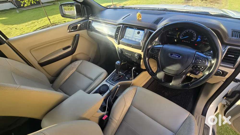 Ford Endeavour 3.2 Titanium