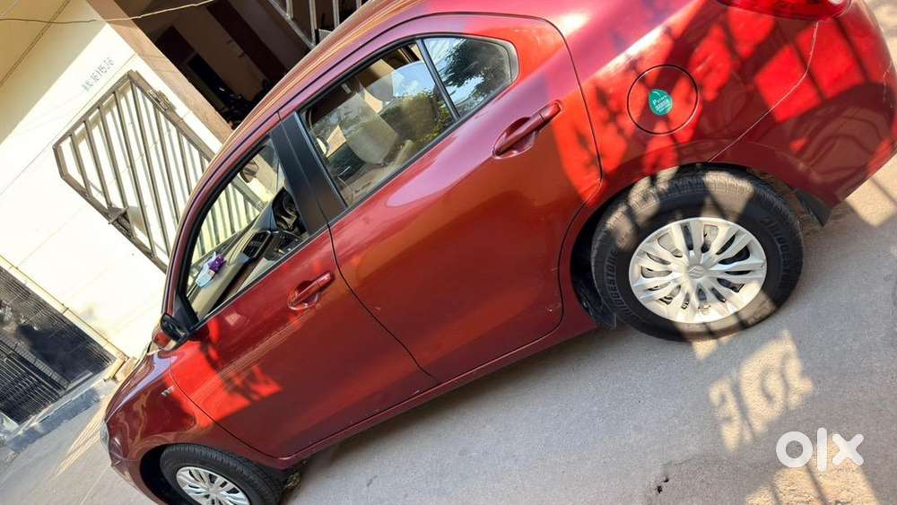 Maruti Suzuki Swift Dzire 2018 Petrol 85000 Km Driven