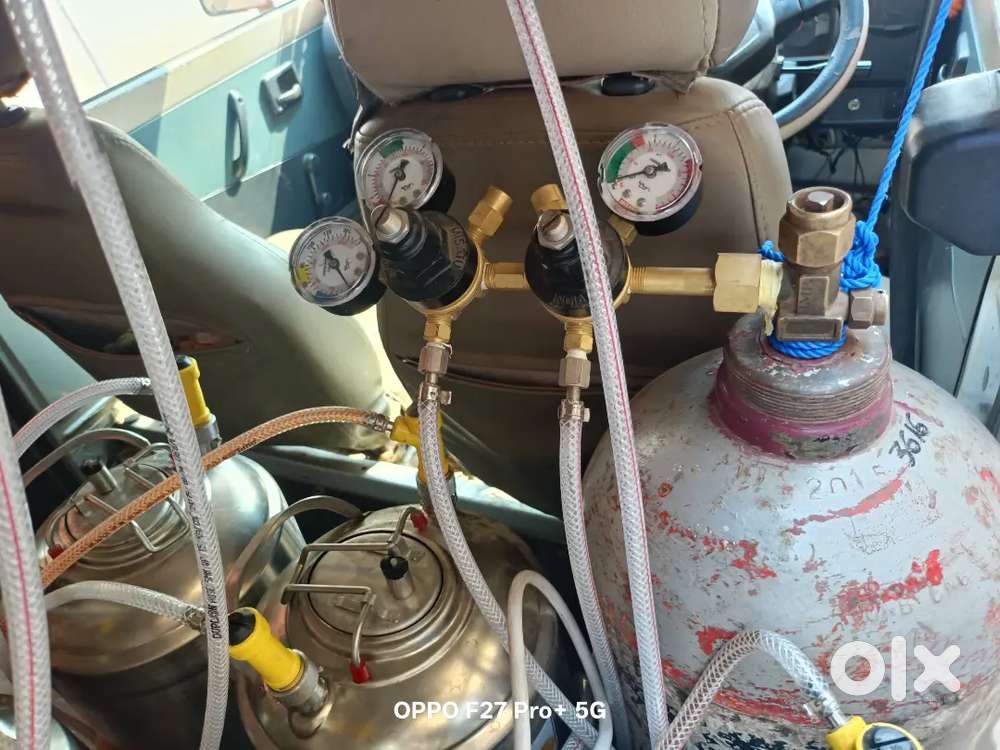 Maruti Suzuki Omni 2010 And Hydolic Soda Machine For Sale