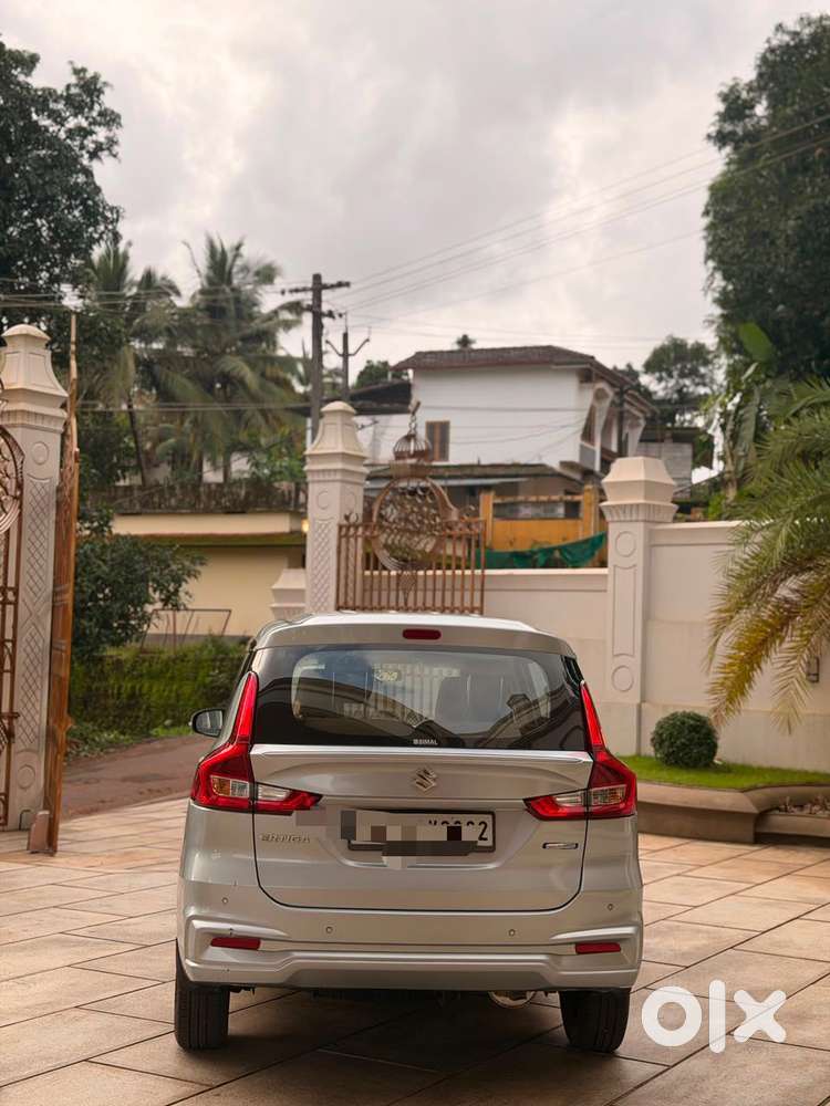 Maruti Suzuki Ertiga 1.5 Vxi, 2024, Petrol