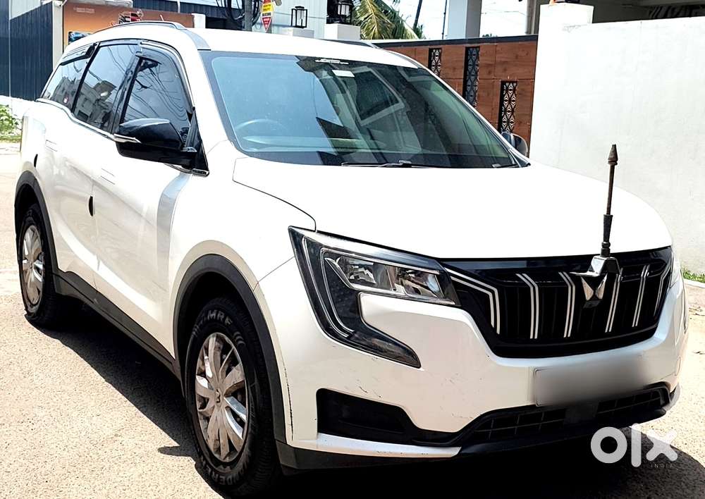 Mahindra Xuv700 Mx Diesel Mt 5 Str (e), 2022, Diesel