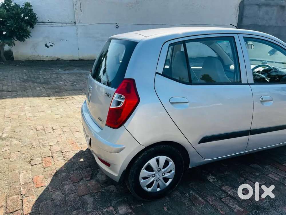 Hyundai I10 Magna 2012 Car