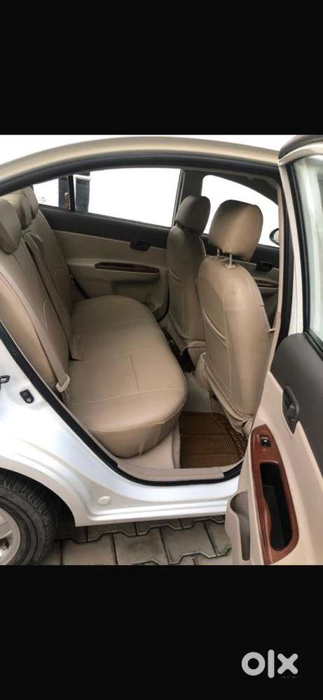 Hyundai Verna 2009 Diesel Well Maintained