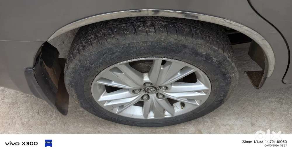 Toyota Innova Crysta 2016