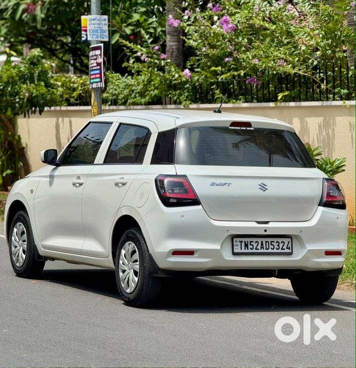 Maruti Suzuki Swift 1.2 Lxi (o), 2024, Petrol