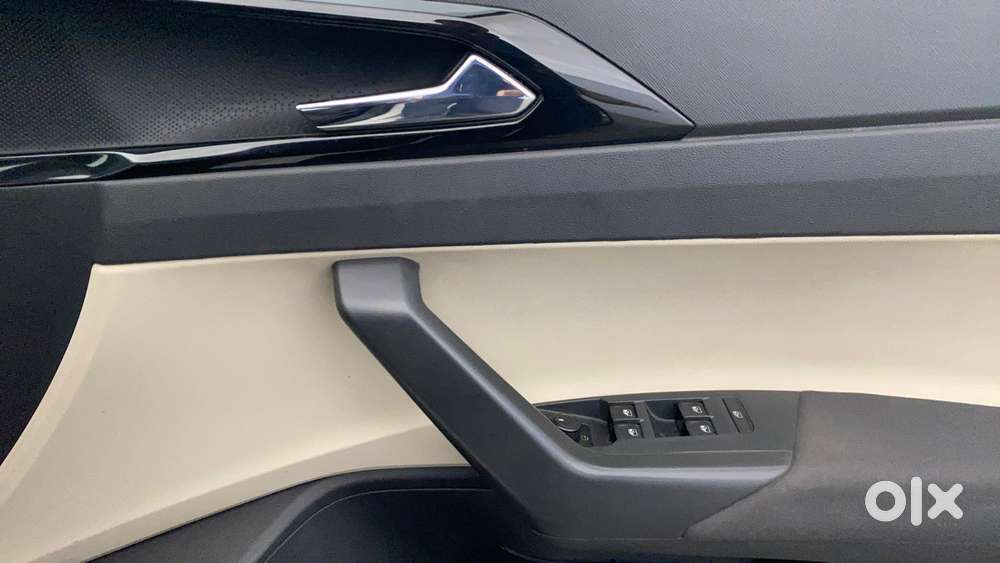 Skoda Slavia 1.0 Ambition Tsi At, 2022, Petrol