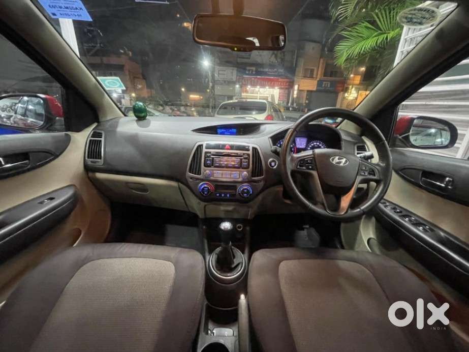 Hyundai I20 Asta (o) 1.2 Mt, 2014, Petrol