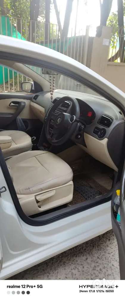 Volkswagen Vento Highline 2014 Petrol Manual