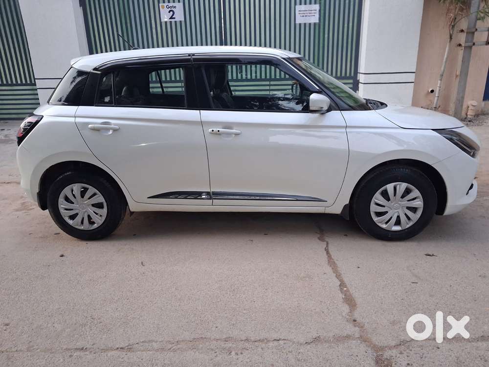 Maruti Suzuki Swift Vxi Optional, 2024, Petrol