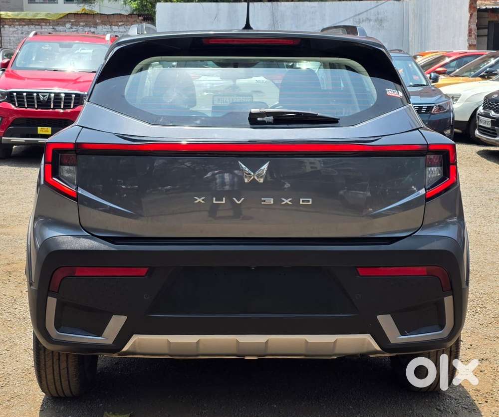 Mahindra Xuv 3xo Ax5 Ds Mt, 2024, Diesel