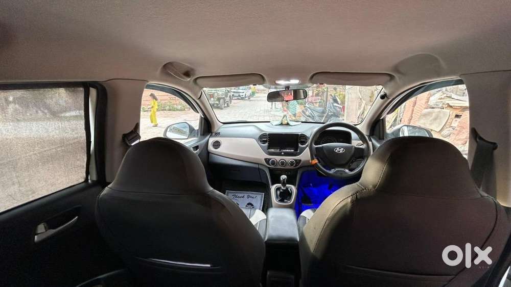 Hyundai Grand I10 Sportz  (push Button Start)